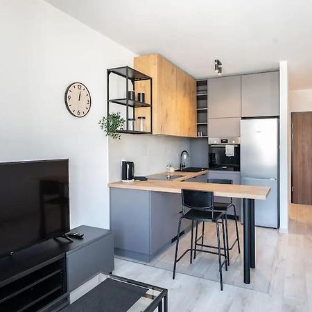 Urban Chic - City Center - One Bedroom Apartment - Opolska คาโตวีตเซ ภายนอก รูปภาพ